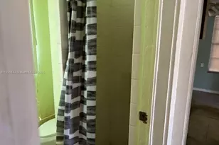 1229 NE 3rd Ave, Fort Lauderdale, FL 33304 - Photo 21