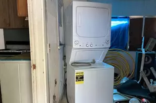 1229 NE 3rd Ave, Fort Lauderdale, FL 33304 - Photo 7