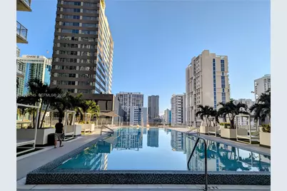 690 SW 1st Ct #1423, Miami, FL 33130 - Photo 7