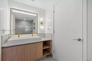 159 NE 6th St, Miami, FL 33132 - Photo 7