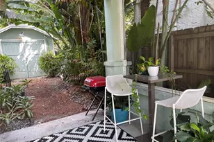 27 NE 49th St, Miami, FL 33137 - Photo 17