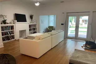 27 NE 49th St, Miami, FL 33137 - Photo 1