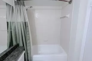 630 S Park Rd, Hollywood, FL 33021 - Photo 9