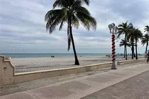 326 Wilson St, Hollywood, FL 33019 - Photo 35