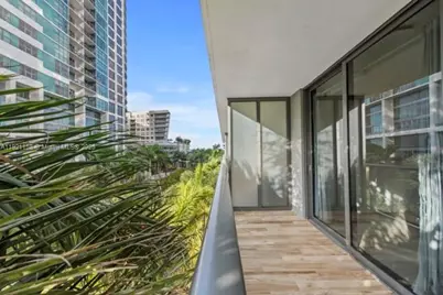 121 NE 34th St #L303, Miami, FL 33137 - Photo 23