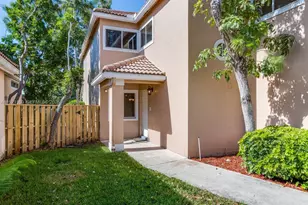 10191 NW 5th St, Plantation, FL 33324 - Photo 5