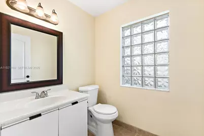 10191 NW 5th Street, Plantation, FL 33324 - Photo 13