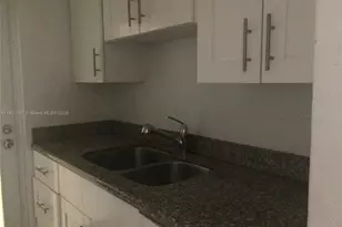 255 Sunrise Dr, Key Biscayne, FL 33149 - Photo 9