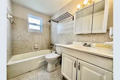 8531 Harding Ave #1, Miami Beach, FL 33141 - Photo 9