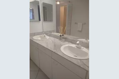 9341 SE Collins Ave #303, Surfside, FL 33154 - Photo 9