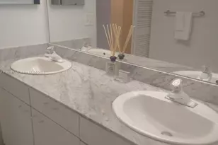 9341 SE Collins Ave, Surfside, FL 33154 - Photo 9