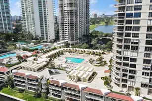 20191 E Country Club Dr, Aventura, FL 33180 - Photo 43