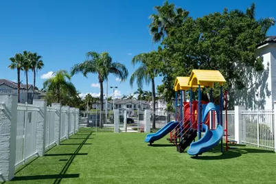 5630 NW 107th Ave #1611, Doral, FL 33178 - Photo 11