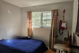 10816 SW 75th St, Miami, FL 33173 - Photo 11