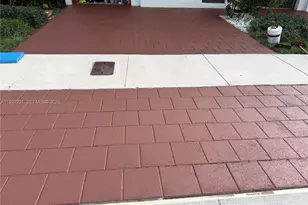 3378 W 100th Terrace, Hialeah, FL 33018 - Photo 3