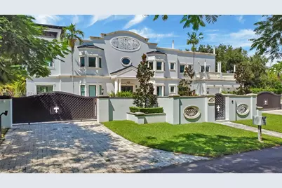 7400 SW 72nd Ct, Miami, FL 33143 - Photo 3