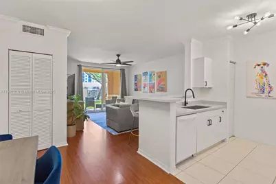 6831 SW 44th St #101, Miami, FL 33155 - Photo 1