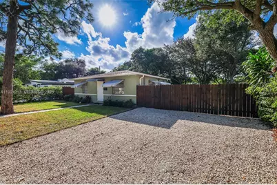 13590 NW 5th Ave, North Miami, FL 33168 - Photo 1