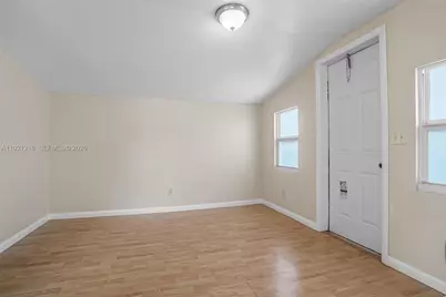 212 SW 11th St, Dania Beach, FL 33004 - Photo 29