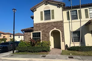 9399 W 33rd Ln, Hialeah, FL 33018 - Photo 3