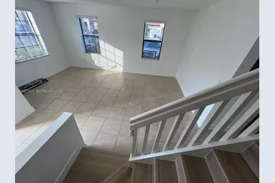 9399 W 33rd Ln, Hialeah, FL 33018 - Photo 45