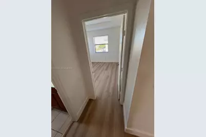 9399 W 33rd Ln, Hialeah, FL 33018 - Photo 31