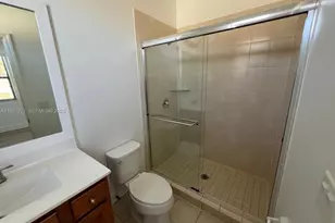 9399 W 33rd Ln, Hialeah, FL 33018 - Photo 37