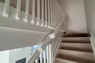 9399 W 33rd Ln, Hialeah, FL 33018 - Photo 29