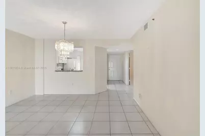 12565 Imperial Isle Dr #204, Boynton Beach, FL 33437 - Photo 3