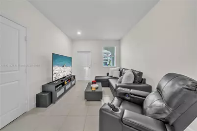 12917 NW 23rd Pl, Miami, FL 33167 - Photo 15