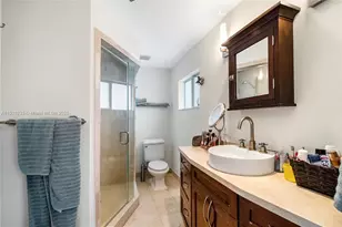 10670 SW 77th Ave, Pinecrest, FL 33156 - Photo 23