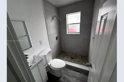 2034 Taylor St, Hollywood, FL 33020 - Photo 13