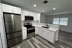 2034 Taylor St, Hollywood, FL 33020 - Photo 19