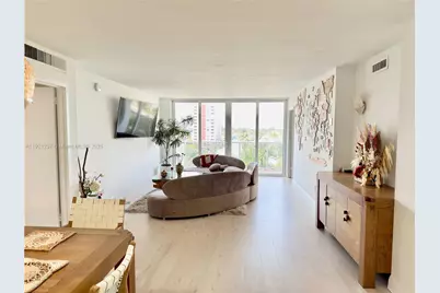 3140 S Ocean Dr #512, Hallandale Beach, FL 33009 - Photo 3