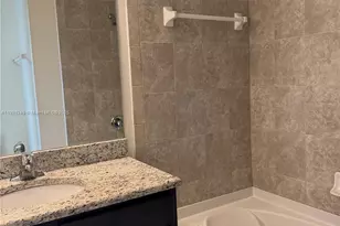 10600 NW 88th St, Doral, FL 33178 - Photo 15