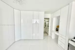 4000 NE 170th St, North Miami Beach, FL 33160 - Photo 43