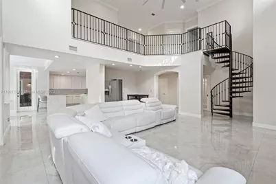 7225 Gleneagle Dr, Miami Lakes, FL 33014 - Photo 17