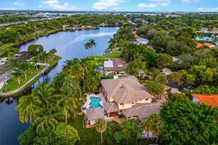 7225 Gleneagle Dr, Miami Lakes, FL 33014 - Photo 95