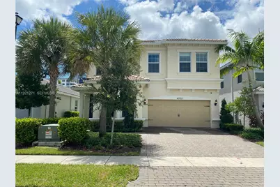 4352 Large Leaf Ln, Hollywood, FL 33021 - Photo 1