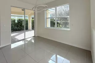 4352 Large Leaf Ln, Hollywood, FL 33021 - Photo 11
