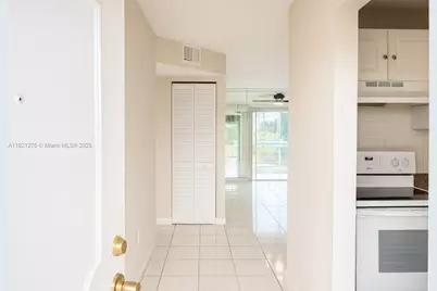 2800 NW 56th Ave #B402, Lauderhill, FL 33313 - Photo 3