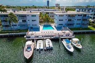 462 Golden Isles Dr, Hallandale Beach, FL 33009 - Photo 3