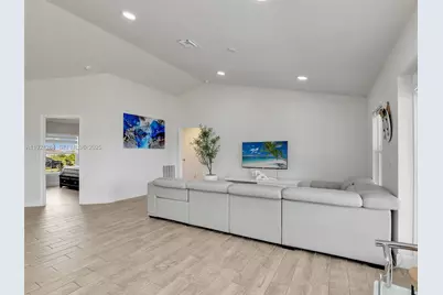 2405 Nelson Rd, Cape Coral, FL 33393 - Photo 9