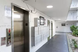 4215 N University Dr, Sunrise, FL 33351 - Photo 21