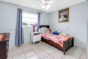 10745 SW 3rd St, Sweetwater, FL 33174 - Photo 13