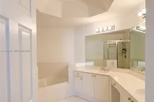 11541 NW 68th Terrace, Doral, FL 33178 - Photo 9