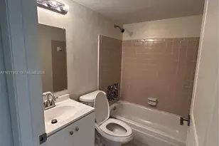 8400 SW 154th Cir Ct, Miami, FL 33193 - Photo 9