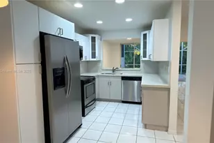 10099 NW 43rd Terrace, Doral, FL 33178 - Photo 3