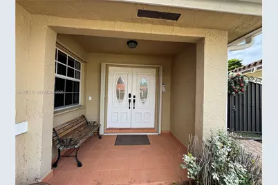 5332 SW 142nd Pl, Miami, FL 33175 - Photo 3