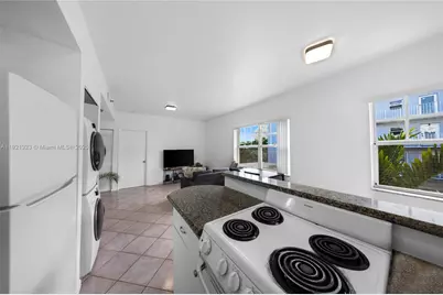 1255 Pennsylvania Ave #307, Miami Beach, FL 33139 - Photo 5